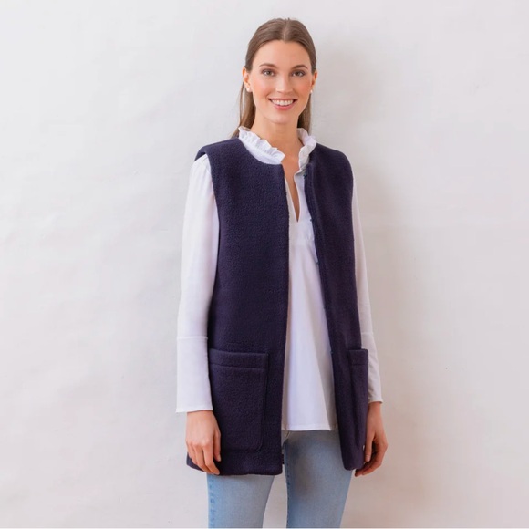 Dudley Stephens Lafayette Vest in Sherpa Navy Fleece - Picture 3 of 9